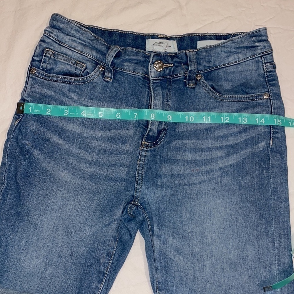 Jessica Simpson Cherish Bermuda Walking Denim Shorts - Picture 9 of 10